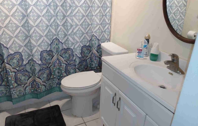 5875 70 AVE N