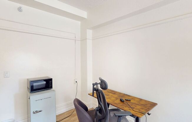 Studio, , 120 sqft, $1,150, Unit 3