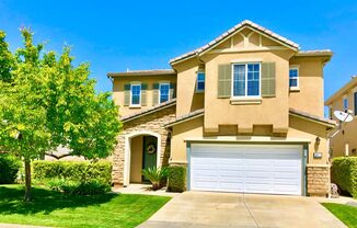 Beautiful Home in the Wonderful Lake Rancho Viejo HOA Community of Fallbrook!