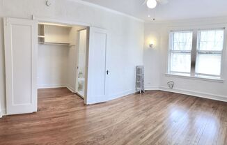 Studio, 1 bath, 375 sqft, $1,210, Unit 401