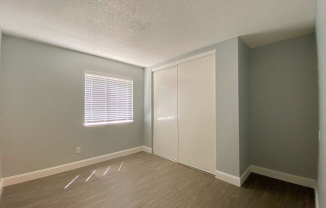 2 beds, 1 bath, 840 sqft, $1,625, Unit RO-83