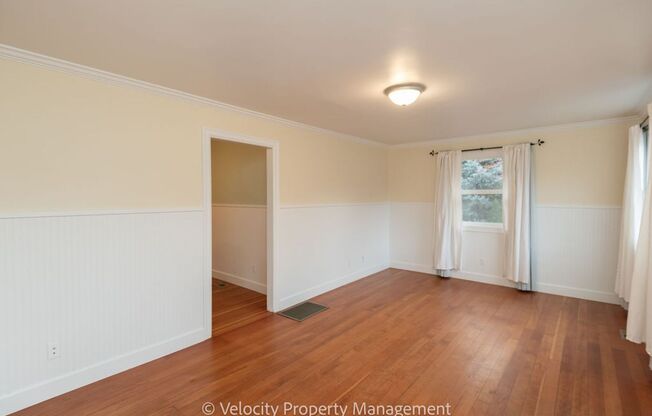 Charming Westside Cottage