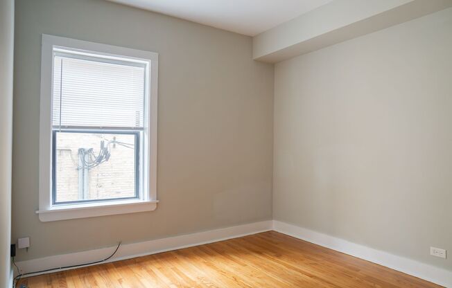 2 beds, 1 bath, 775 sqft, $1,825, Unit 3010-2N