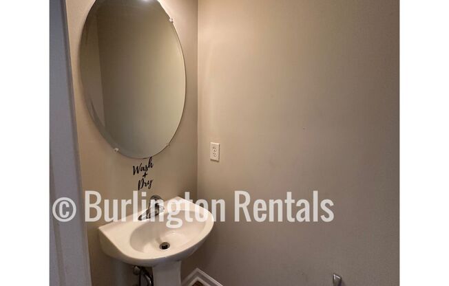 3 beds, 2.5 baths, $1,800