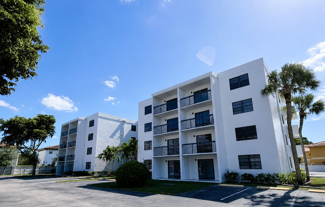 Pacifica Apartments