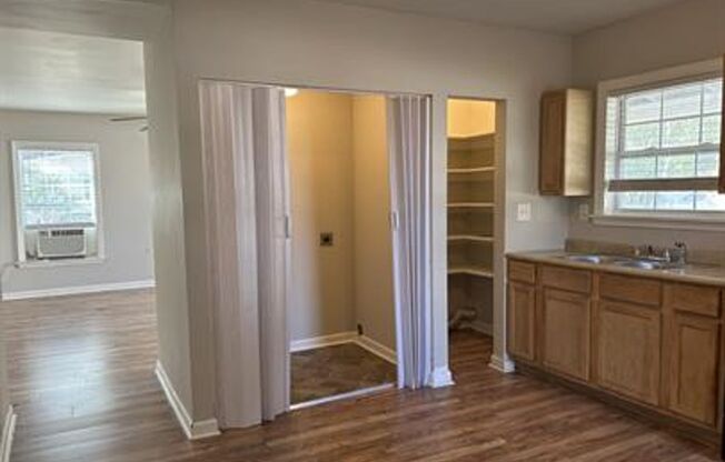 Charming Duplex in Central Huntsville