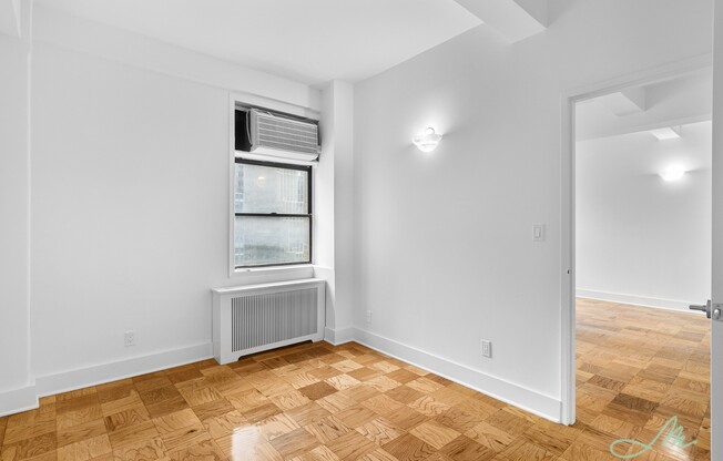 1 bed, 1 bath, $4,150, Unit 11D