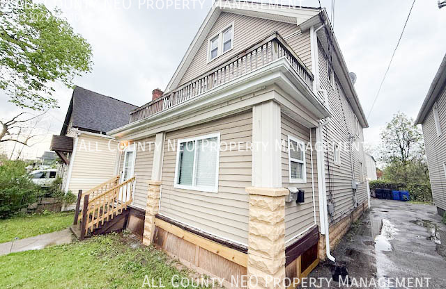2850 E 102 ST