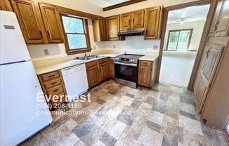 101 GRANBY CT