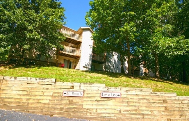 1 bed, 1 bath, 612 sqft, $1,025, Unit 5812-07 PVC