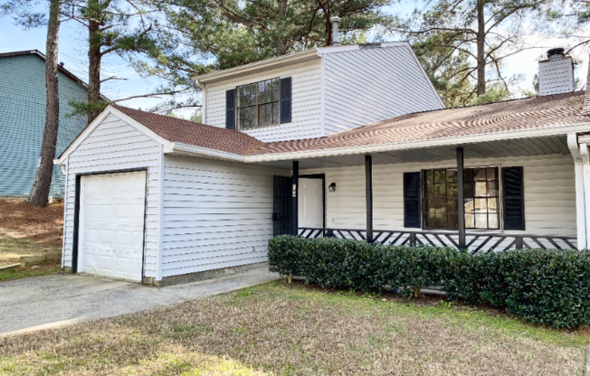 709 PINE TREE TRL