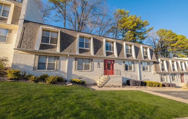 Westside Court Apartments