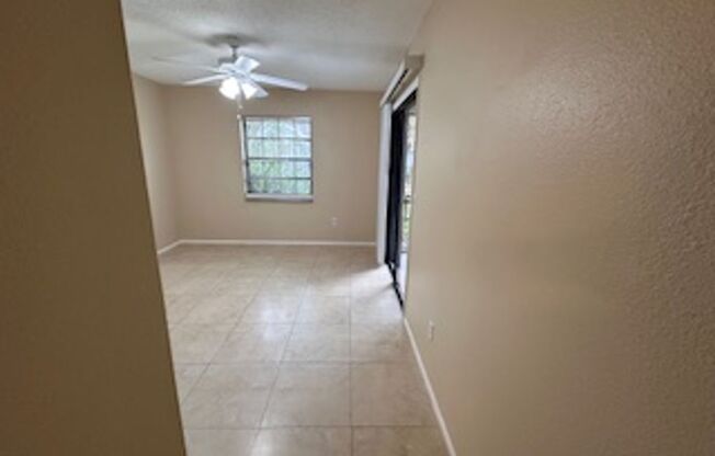 2 beds, 2 baths, $1,600