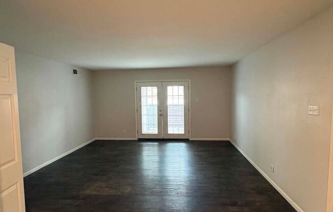 1 bed, 1 bath, 750 sqft, $1,095, Unit 01-0111