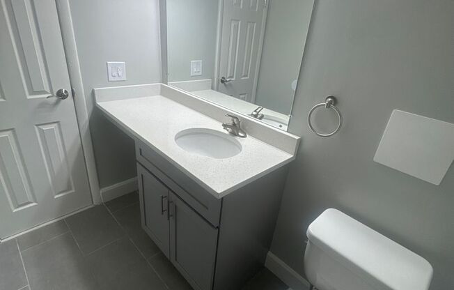 3 beds, 2 baths, 1,300 sqft, $2,550, Unit 3351 #002