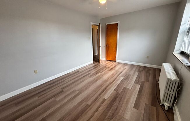 3 beds, 1 bath, 1,000 sqft, $1,995, Unit 6224 Fifth Ave. #316F