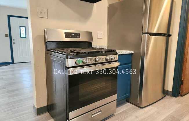 2444 OGDEN AVE