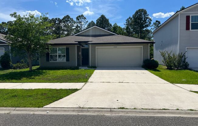 Spacious 4-Bedroom Home with Community Amenities in Quiet Jacksonville Neighborhood – No Pets Allowed