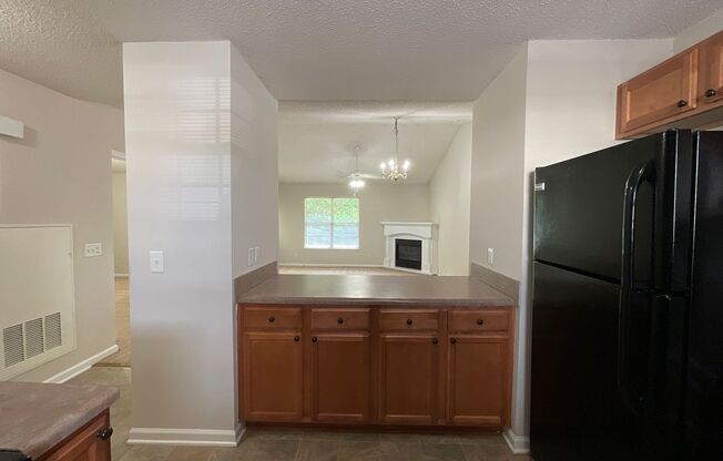 2 beds, 2 baths, 1,131 sqft, $1,425, Unit 2772-7