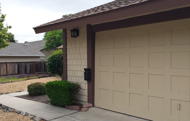 3 beds, 2 baths, $3,600