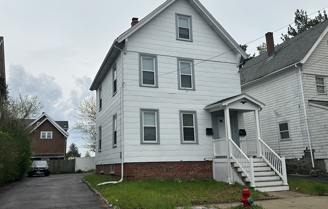 194 ADAMS ST