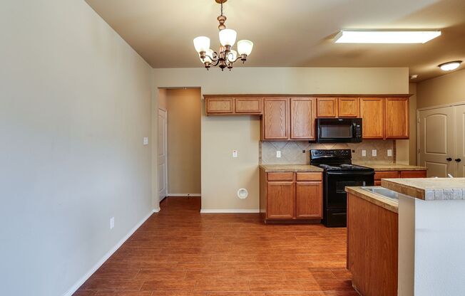 3 beds, 2.5 baths, 1,298 sqft, $1,895, Unit 1329 Piedmont Drive