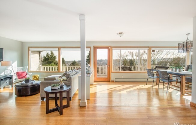 Large 4 Bedroom Magnolia Home