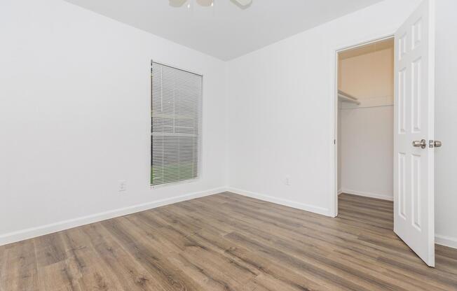 3 beds, 2 baths, 1,200 sqft, $1,320