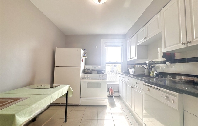 6 RICE ST