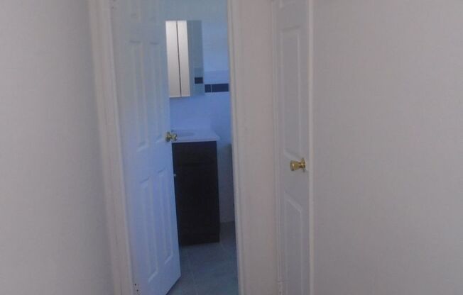 1 bed, 1 bath, 725 sqft, $1,710, Unit 2110