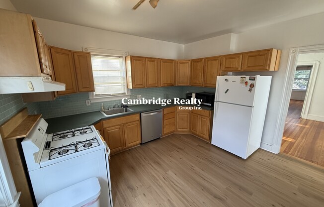 42 HOLYOKE RD