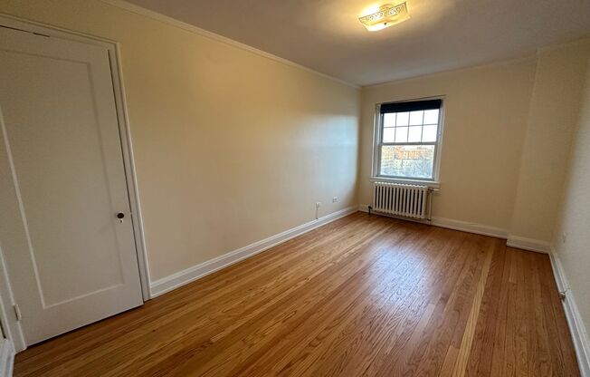 1 bed, 1 bath, 617 sqft, $1,850, Unit Wellington 902