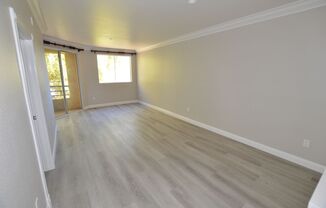 Meridian Unfurnished 2 Bd / 2 Ba Luxury Condo (Newly Renovated)