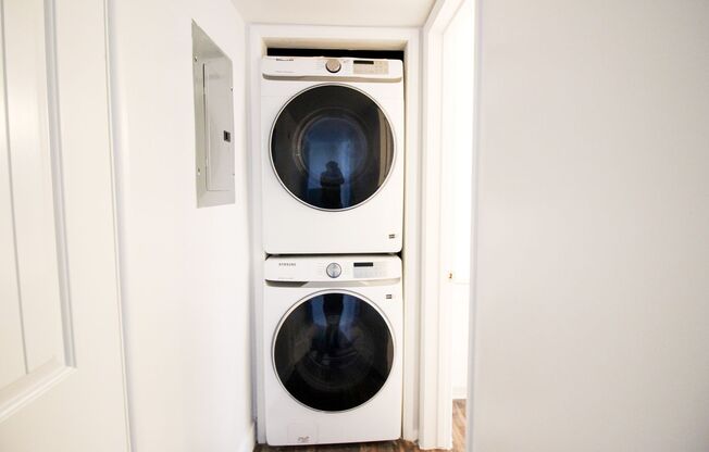 1 bed, 1 bath, 800 sqft, $1,295, Unit 08