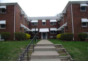 1 bed, 1 bath, $850, Unit 15