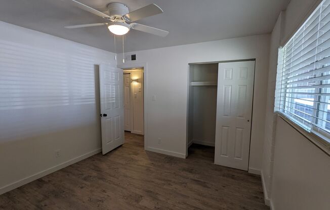 2 beds, 1.5 baths, 900 sqft, $1,250, Unit 25