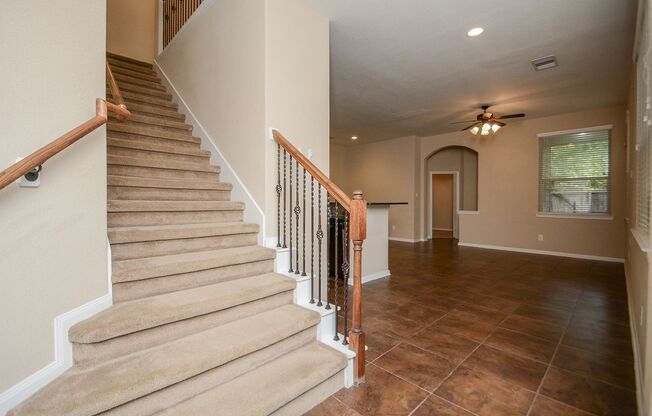 Beautifully Upgraded 3 Bedroom Townhome in The Woodlands Sterling Ridge