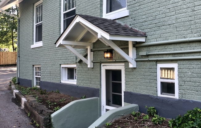 1207 Richmond Road