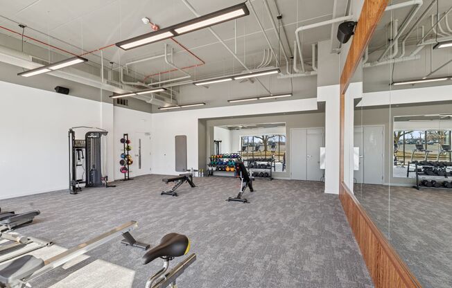 2 beds, 2 baths, 1,010 sqft, $2,595, Unit 4800 157th Street - 401