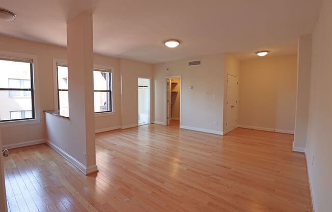 Studio, 1 bath, 458 sqft, $2,175, Unit W106