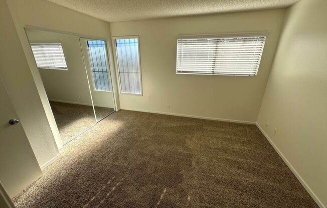 2 beds, 1.5 baths, $2,600, Unit 10855#02