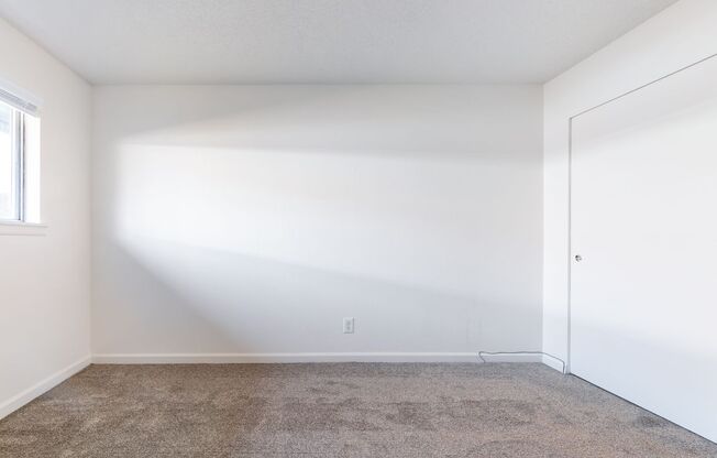 2 beds, 1 bath, 709 sqft, $1,499, Unit 48