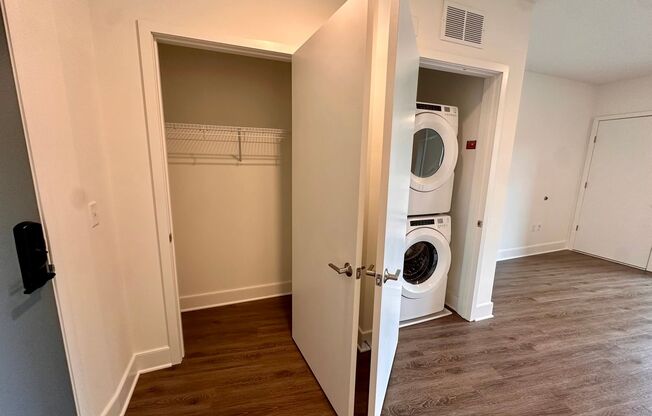 1 bed, 1 bath, 560 sqft, $1,675, Unit 310