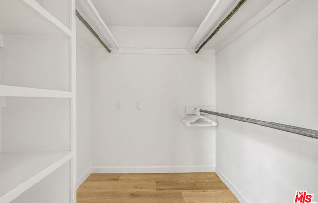 115 GALLEON ST