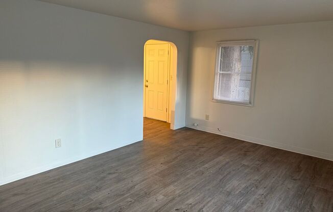 1 bed, 1 bath, 560 sqft, $1,200, Unit 6411