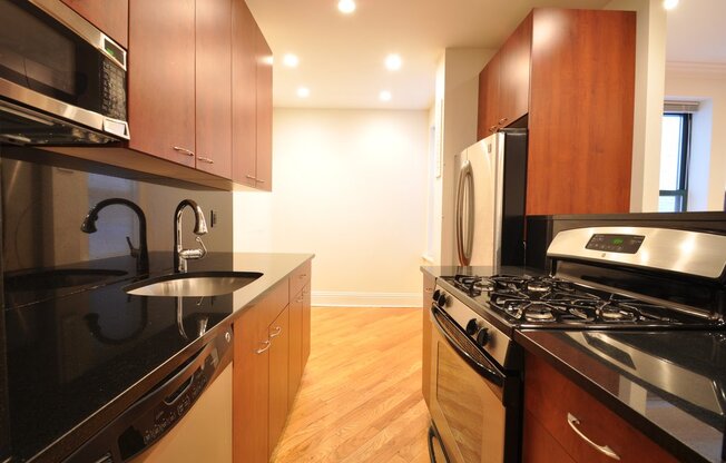 1 bed, 1 bath, $4,995, Unit 5A