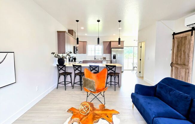 BRAND NEW TOWN HOMES W/STORAGE INCLUDED!