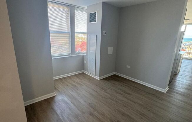 1 bed, 1 bath, 550 sqft, $1,475, Unit 404