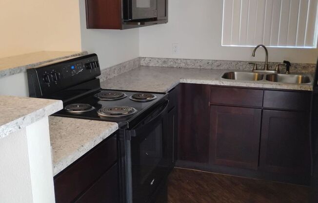 2 beds, 2 baths, 984 sqft, $1,650, Unit 254
