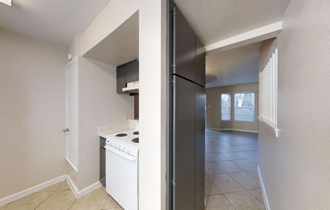 2 beds, 2.5 baths, 1,031 sqft, $1,339, Unit 06